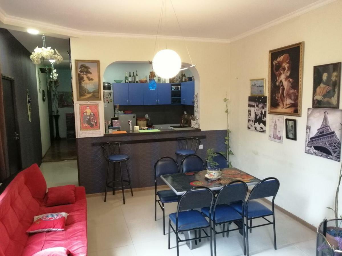 Guesthouse Different 第比利斯 外观 照片